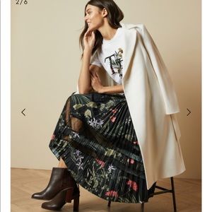 Beautiful Pleated Lace Skirt